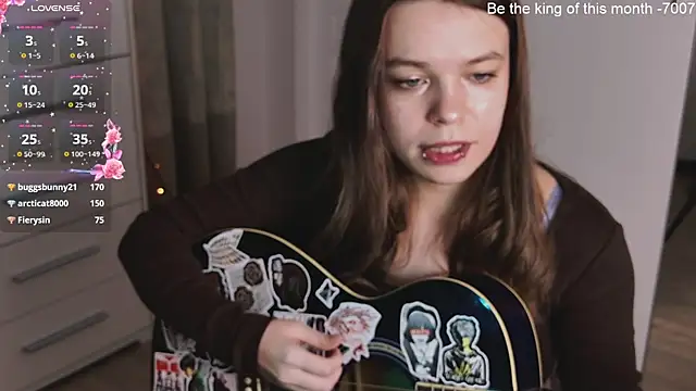 ValBae online show from March 18, 2025, 6:48 pm