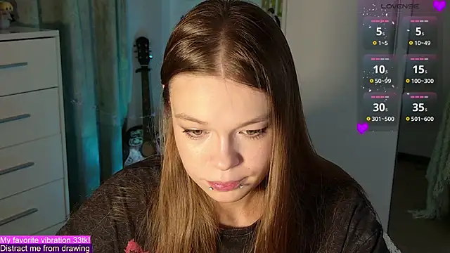 ValBae online show from September 27, 2025, 7:52 pm