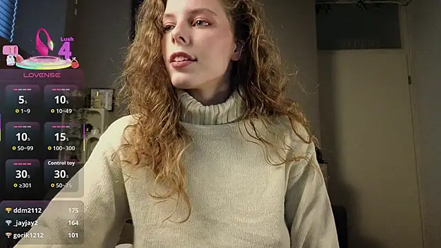 AyreenMoore online show from November 29, 2025, 2:20 pm