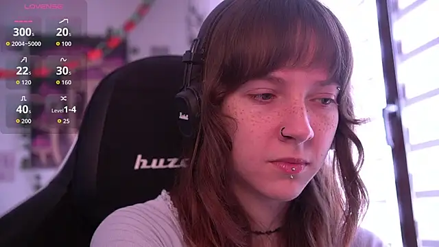 juliapie online show from February 25, 2026, 10:03 am