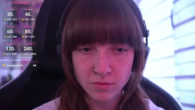 juliapie online show from May 2, 2026, 10:53 am