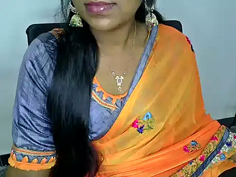 shila20 online show from February 28, 2025, 10:06 pm