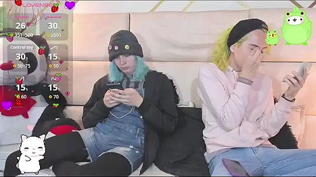 -kisa  online show from October 30, 2025, 2:24 am