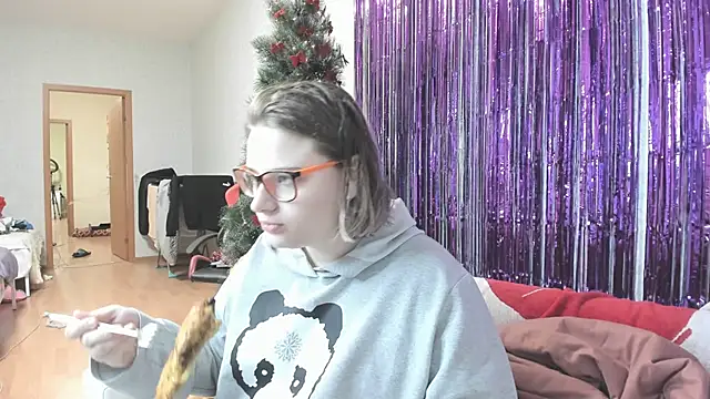 Seductive She Wolf online show from January 15, 2025, 2:06 am