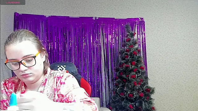 Seductive She Wolf online show from January 20, 2025, 2:57 pm