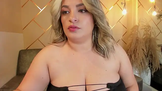 marianeporter   online show from January 9, 2026, 10:00 pm