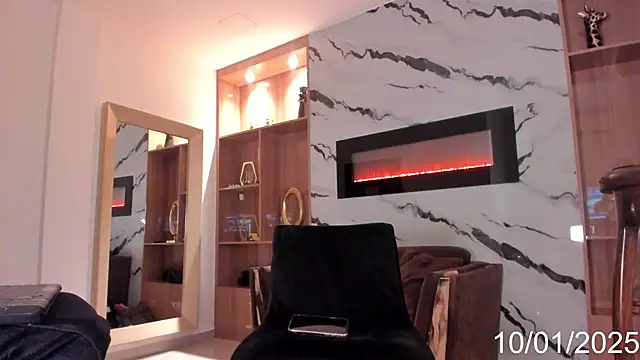 Sophia Cambpell online show from January 10, 2025, 12:15 pm