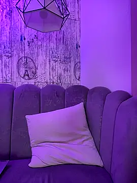 Snapshot of AbyThompson chatting on October 22, 2025, 12:16 pm AbyThompson online show from October 22, 2025, 12:16 pm