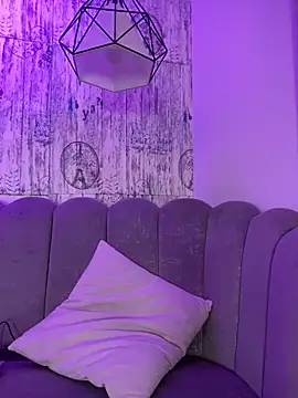 Snapshot of AbyThompson chatting on October 25, 2025, 1:51 pm AbyThompson online show from October 25, 2025, 1:51 pm