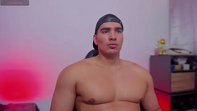 Snapshot of JamesGraay chatting on February 7, 2026, 7:39 pm JamesGraay online show from February 7, 2026, 7:39 pm