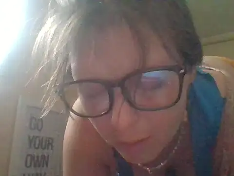 KatieBARBiE98 online show from September 27, 2025, 9:20 pm