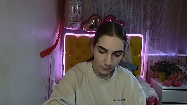 NikaStark  online show from March 7, 2025, 7:38 pm