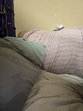 UtopianMisfit1 online show from March 5, 2026, 2:07 am