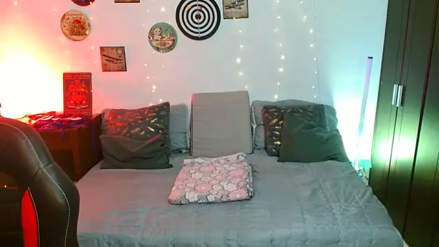 catalinamommyx online show from March 5, 2026, 1:45 am