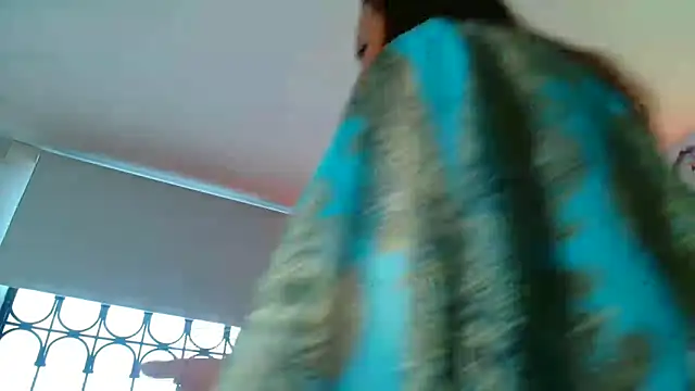 catalinamommyx online show from March 15, 2026, 9:43 pm