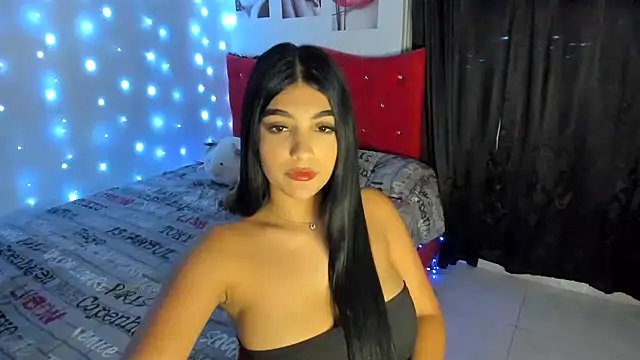 kleo princess18 online show from October 7, 2025, 11:24 pm