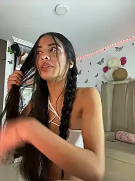 lina pink online show from January 30, 2025, 11:24 pm