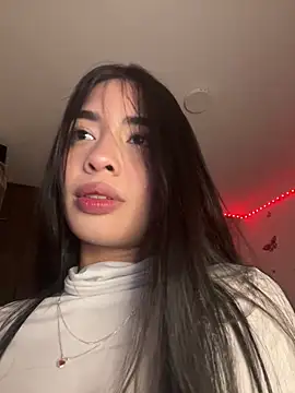 lina pink online show from September 11, 2025, 11:49 pm