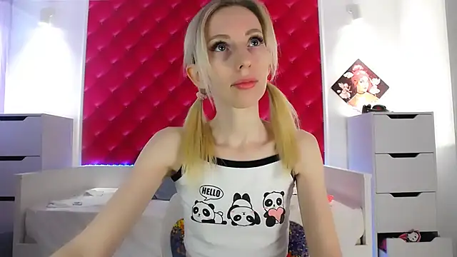 BarbieGoddess online show from December 7, 2024, 12:24 pm