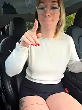 Giuliana baby online show from November 5, 2025, 8:47 am