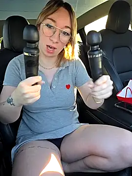 Giuliana baby online show from November 26, 2025, 9:21 am