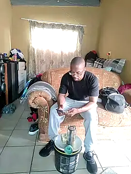 Snapshot of Sgeme325is chatting on December 24, 2024, 9:50 am Sgeme325is online show from December 24, 2024, 9:50 am