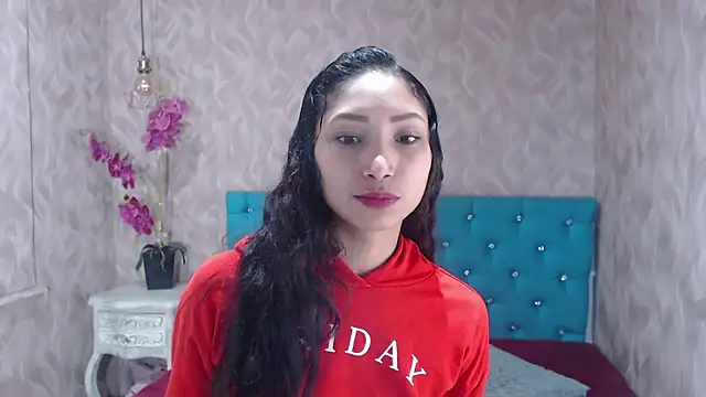 MadelineDoll online show from February 28, 2025, 1:03 pm