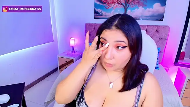 Snapshot of Emma_monserrat chatting on November 6, 2025, 7:26 pm Emma monserrat online show from November 6, 2025, 7:26 pm