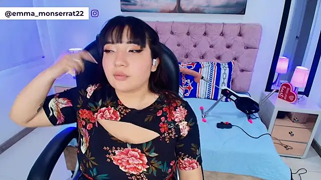 Snapshot of Emma_monserrat chatting on February 16, 2026, 7:43 pm Emma monserrat online show from February 16, 2026, 7:43 pm