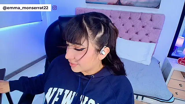 Emma monserrat online show from March 4, 2026, 7:42 pm