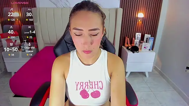 CAMILAGRAY online show from October 29, 2025, 12:51 pm