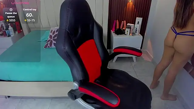 CAMILAGRAY online show from November 25, 2025, 12:38 pm