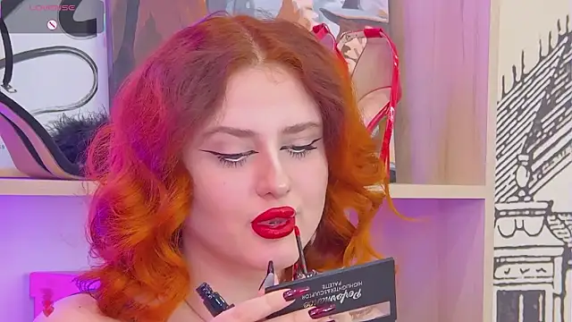 AnnaRichmond online show from November 13, 2025, 4:00 am