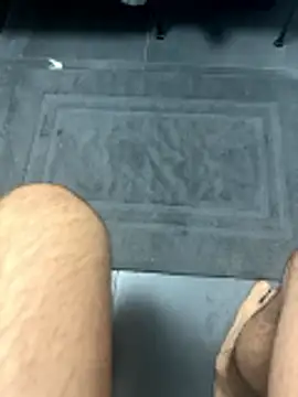 Snapshot of poyaman2 chatting on January 10, 2026, 10:39 am poyaman2 online show from January 10, 2026, 10:39 am