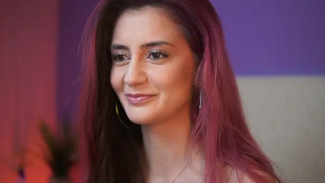 Snapshot of SabrinaHope chatting on June 16, 2026, 9:06 pm SabrinaHope online show from June 16, 2026, 9:06 pm