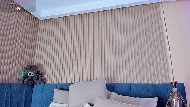 kathecute   online show from March 28, 2026, 1:38 am