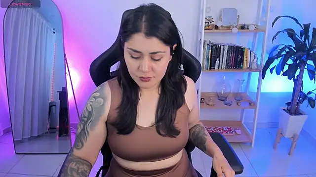 GretaX-X online show from March 26, 2026, 4:18 am