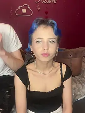 Lilythepinkgirl online show from December 23, 2024, 12:35 am