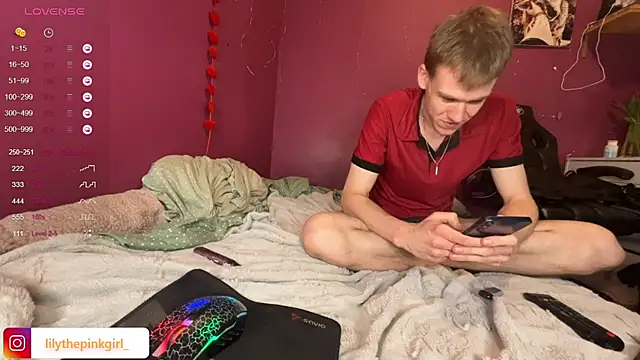 Lilythepinkgirl online show from February 14, 2025, 10:58 pm