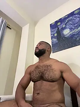lunainsane58 online show from May 1, 2026, 7:24 am