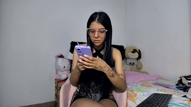 Michi sexy online show from July 19, 2026, 1:48 pm