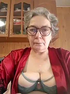 IrinaSweet54 online show from October 29, 2025, 8:05 am