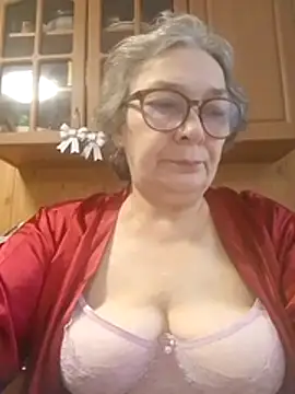 IrinaSweet54 online show from December 1, 2025, 8:41 am