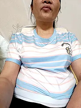 Snapshot of Lovepussyhair chatting on January 10, 2026, 1:29 am Lovepussyhair online show from January 10, 2026, 1:29 am