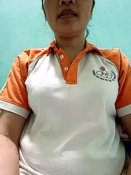 Snapshot of Lovepussyhair chatting on February 23, 2026, 8:39 pm Lovepussyhair online show from February 23, 2026, 8:39 pm