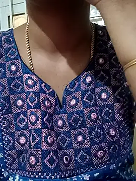 Ambika01 online show from January 10, 2025, 2:35 am