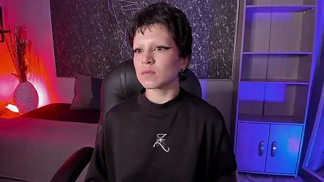 Snapshot of KatyXXX_gh chatting on January 28, 2025, 12:00 pm KatyXXX gh online show from January 28, 2025, 12:00 pm