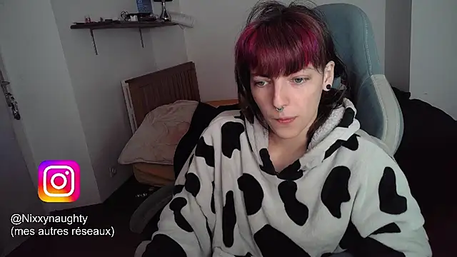 Nixxy naughty online show from March 17, 2025, 10:49 pm
