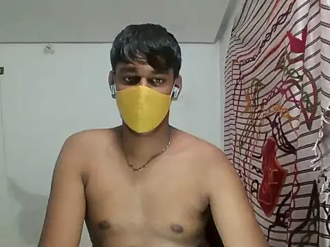 brownguy1234 online show from December 9, 2024, 8:23 pm