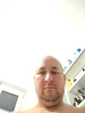 intx800 online show from January 23, 2025, 3:26 am